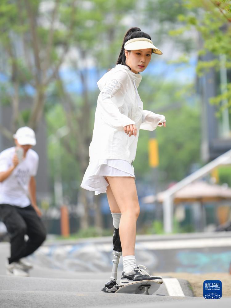 送38捕鱼游戏